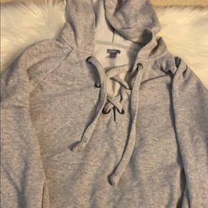 Gray Hooded Cropped sweatshirt